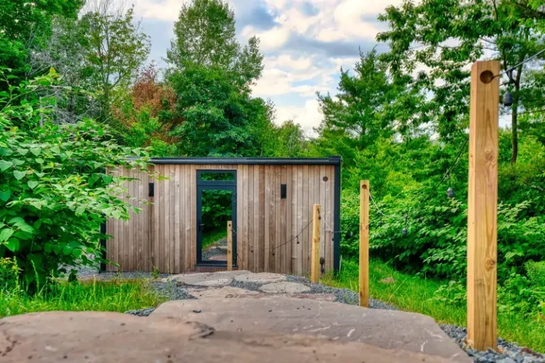 Home 11 Suite gallery view of accommodation at Haus Windham